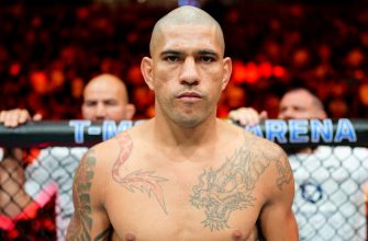 "Alex Pereira Raises Concerns About UFC White House Card Return"